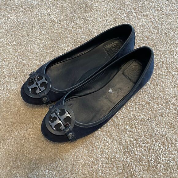 Tory Burch Black Suede Ballet Flats Big Logo SZ 8.5 Classic Designer Shoes - Picture 9 of 10